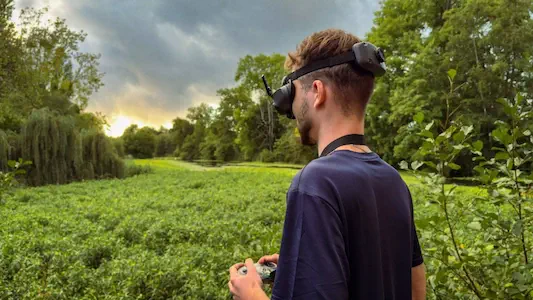 Prestation Drone FPV et Cinématique en Bretagne